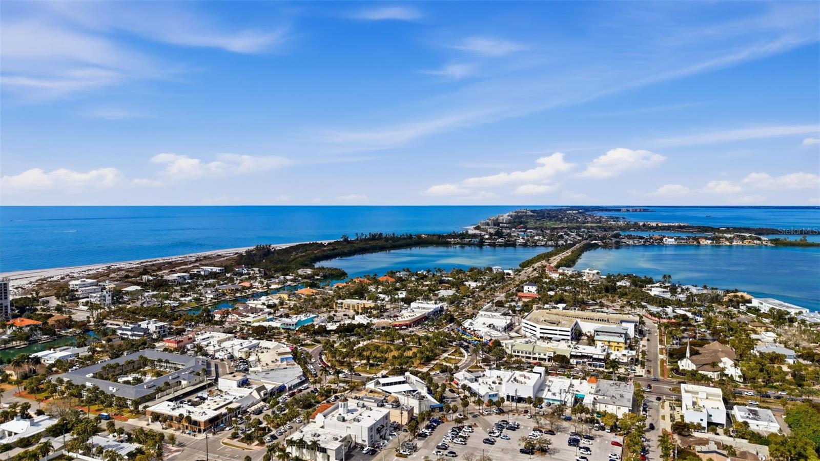 A4681916 Property Photo