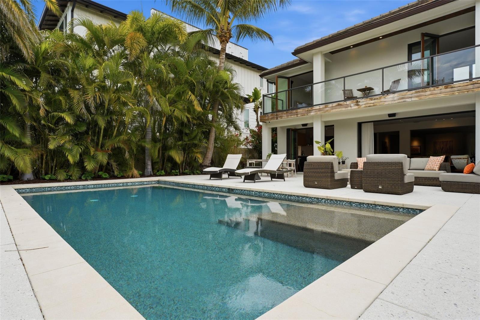 A4681916 Property Photo