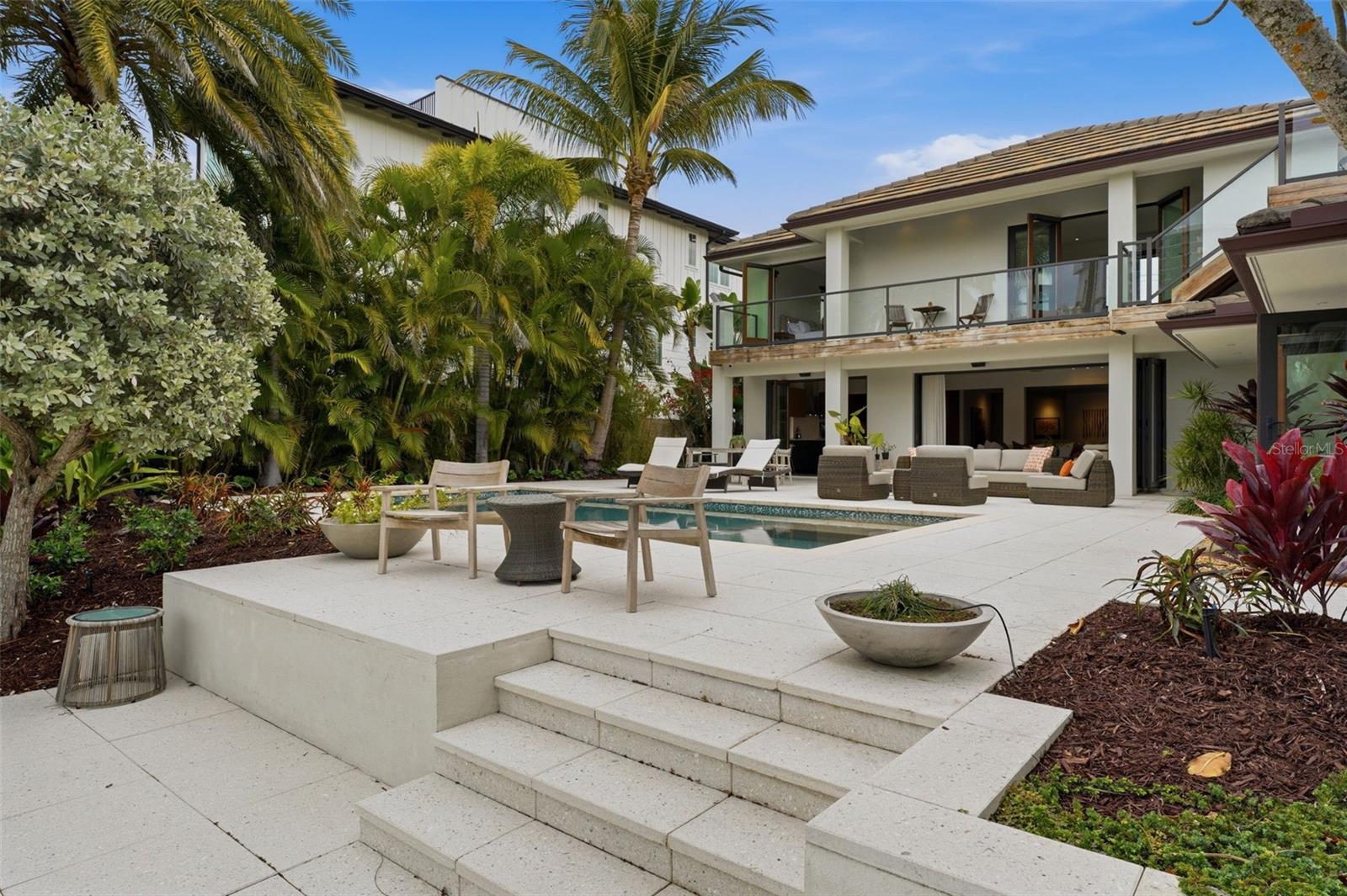 A4681916 Property Photo