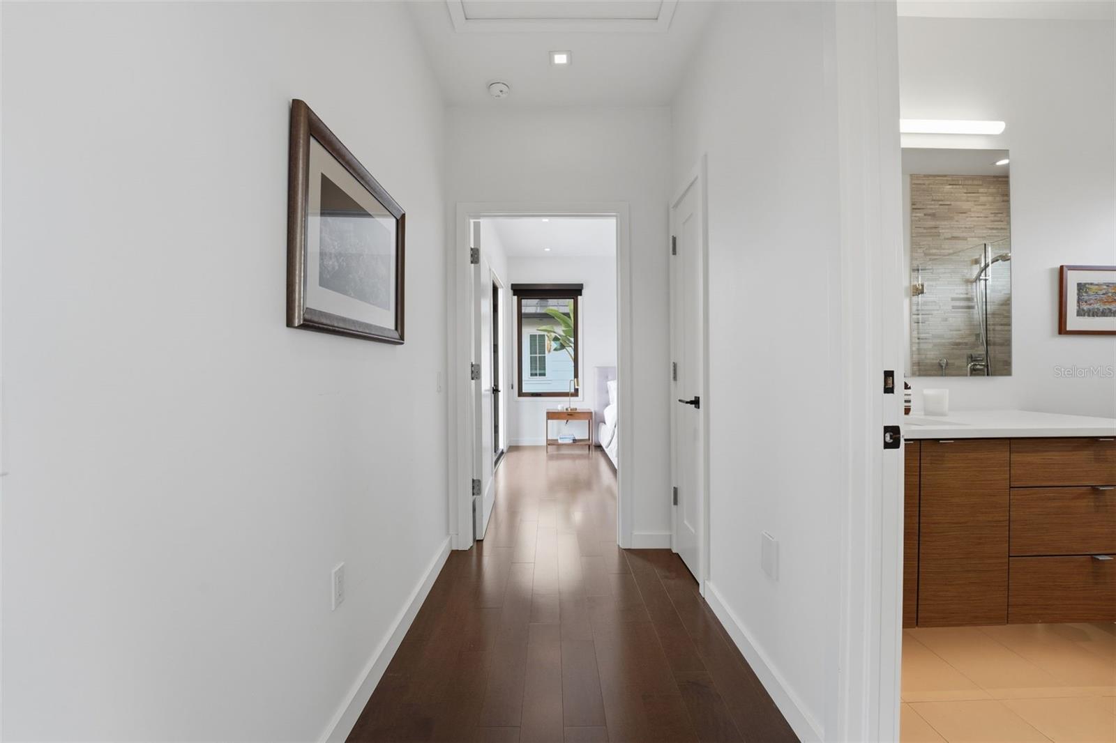 A4681916 Property Photo