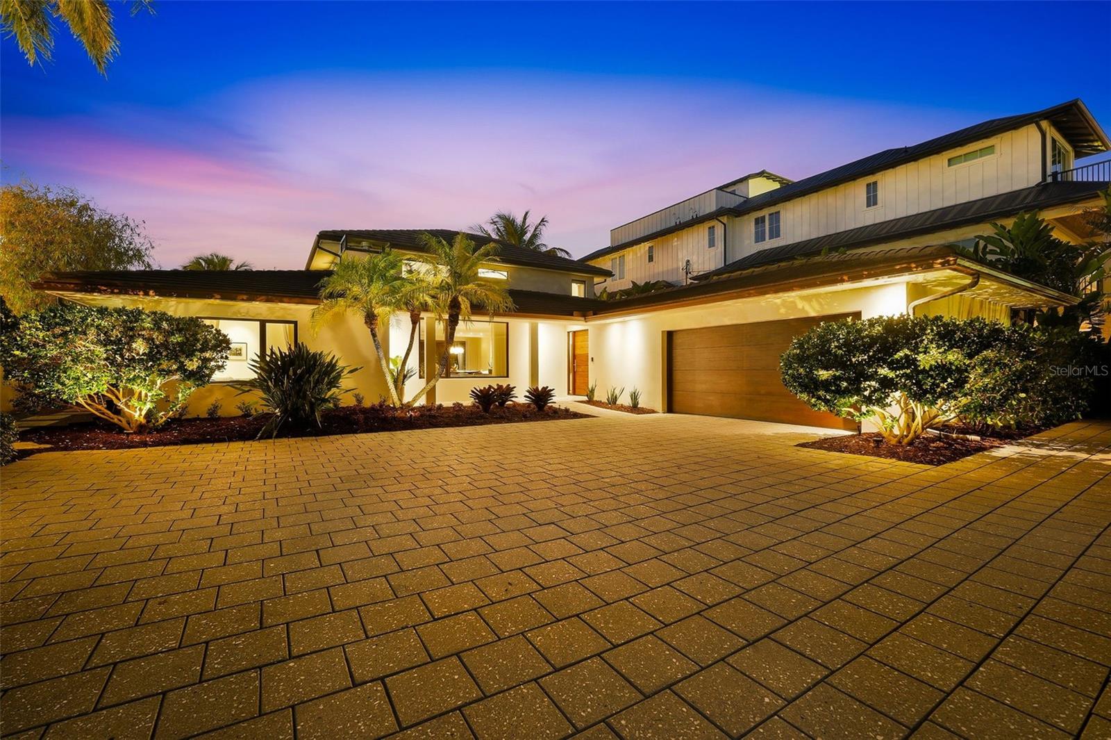 A4681916 Property Photo