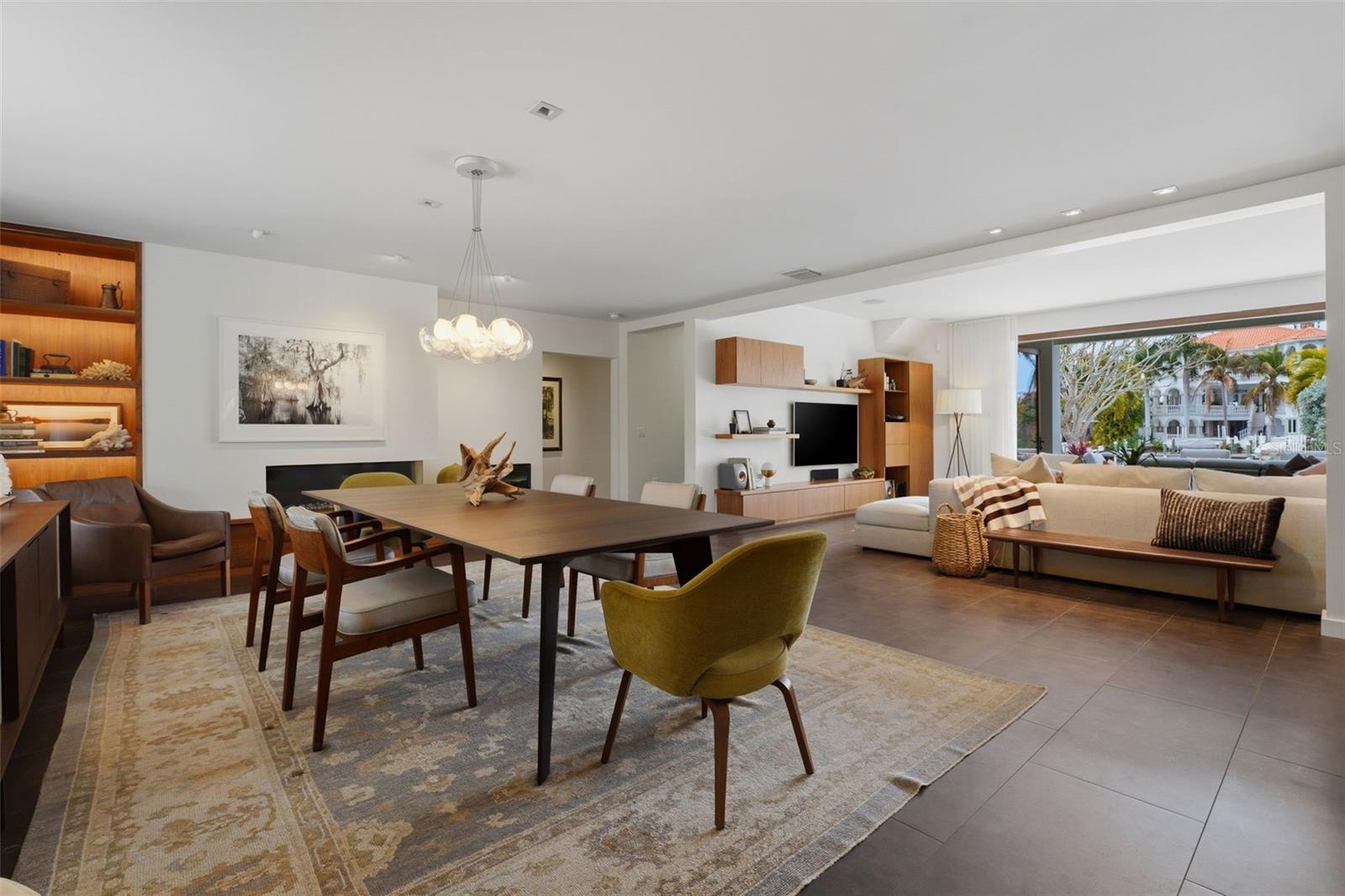 A4681916 Property Photo