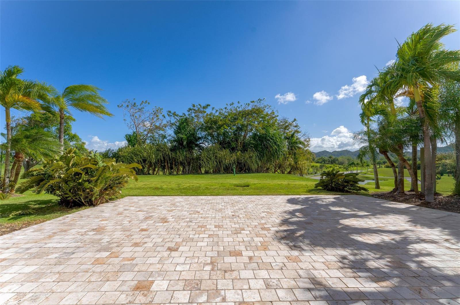 PR9119194 Property Photo