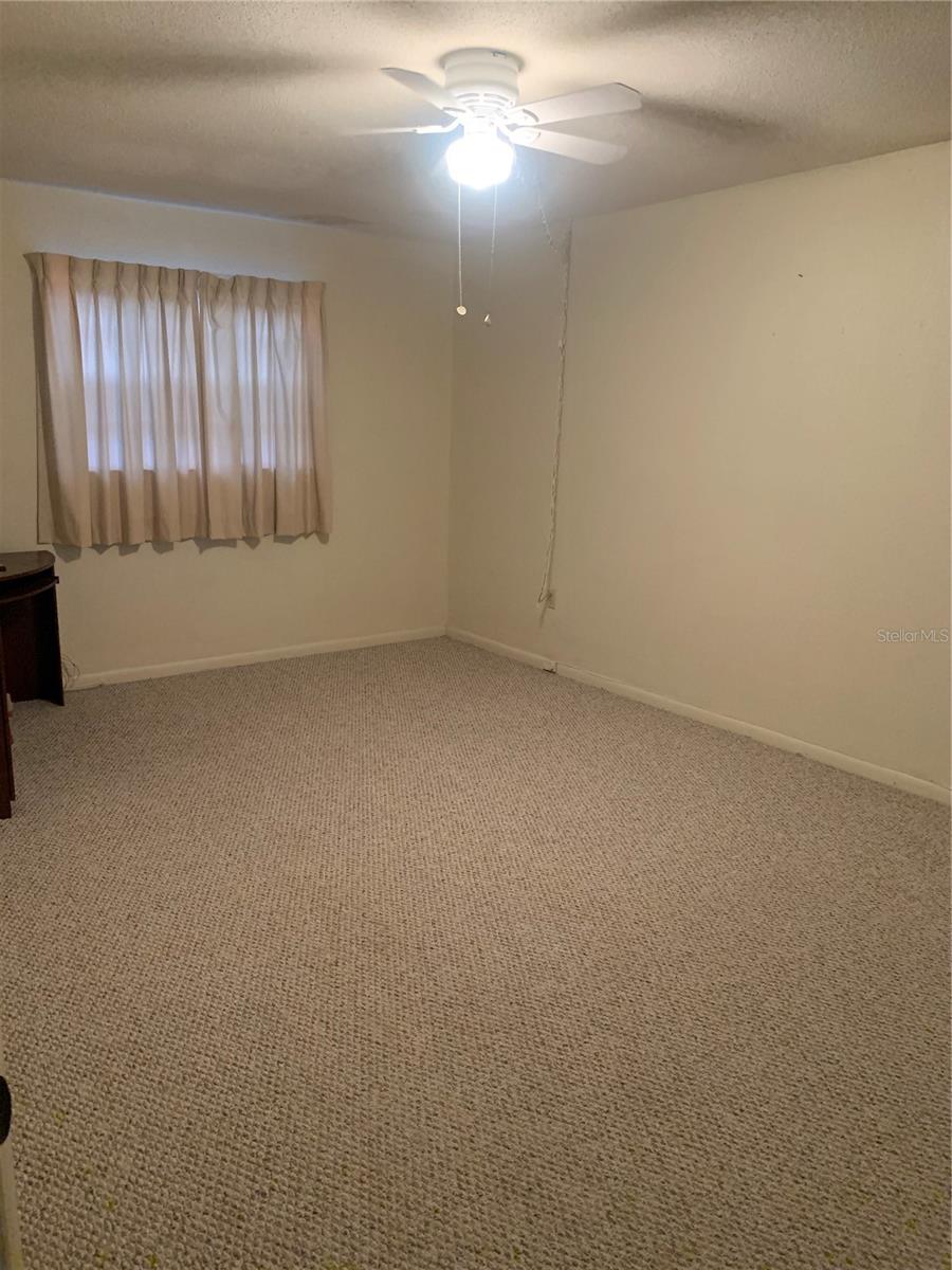 O6381147 Property Photo