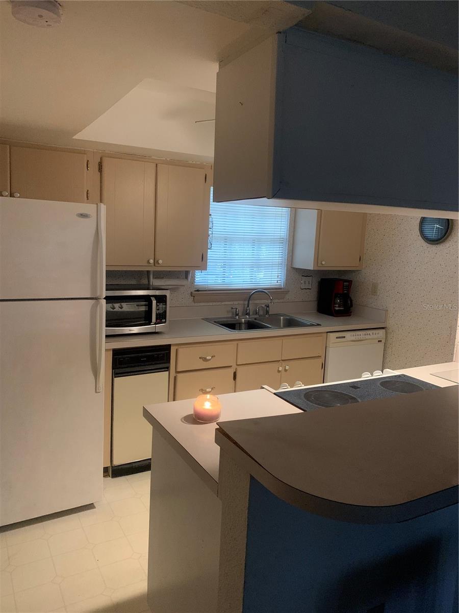 O6381147 Property Photo