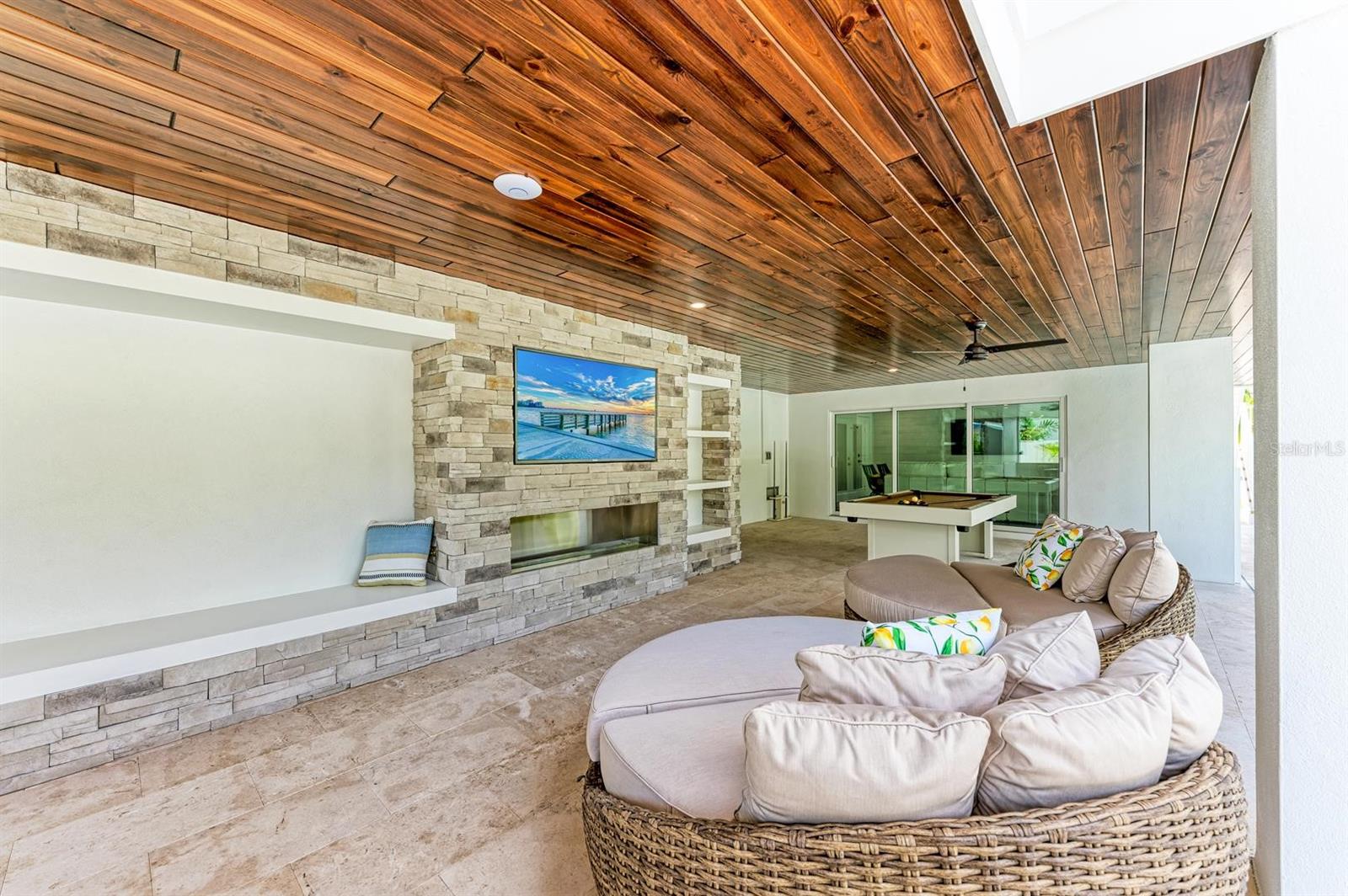 A4681928 Property Photo