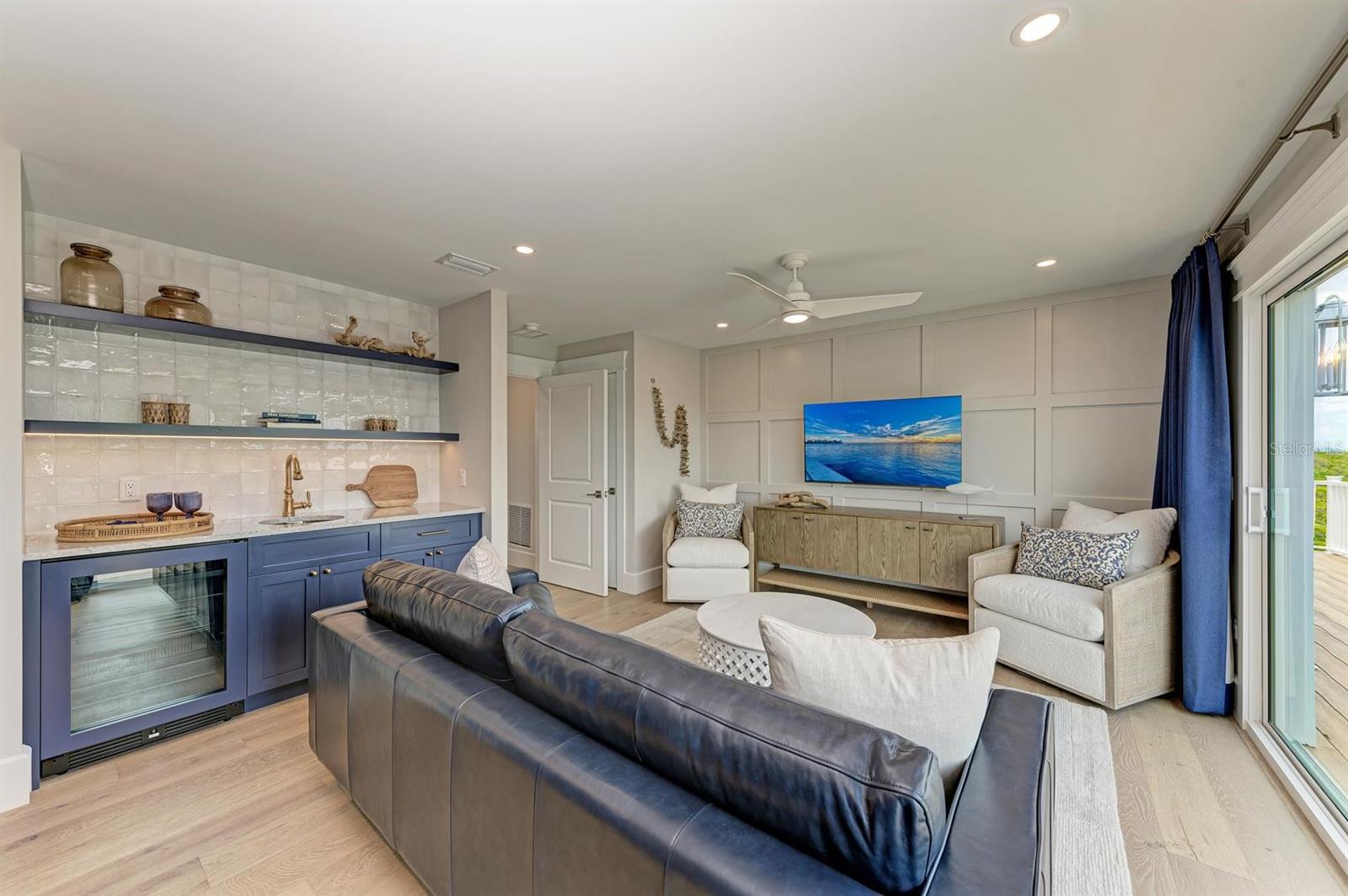 A4681928 Property Photo