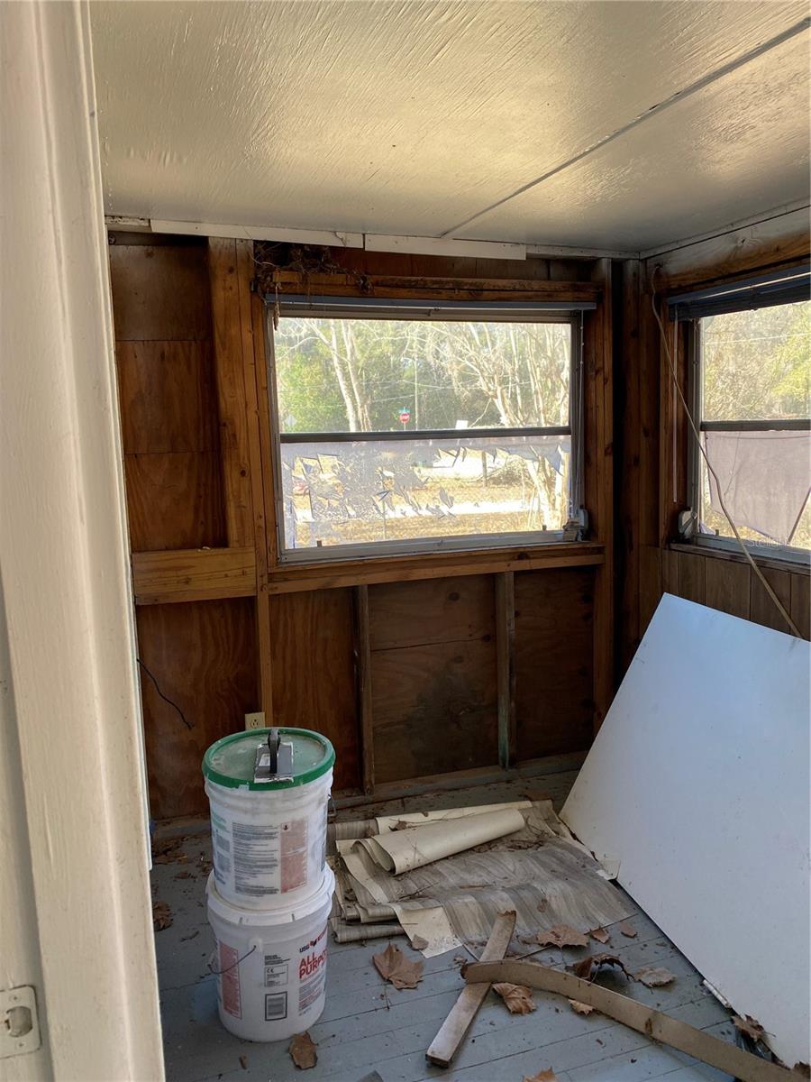 OM718464 Property Photo