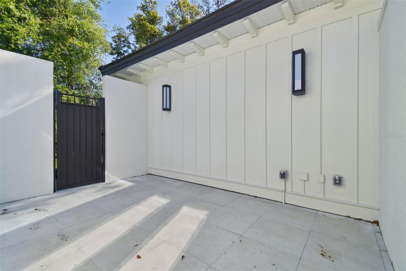 Courtyard off Primary bath