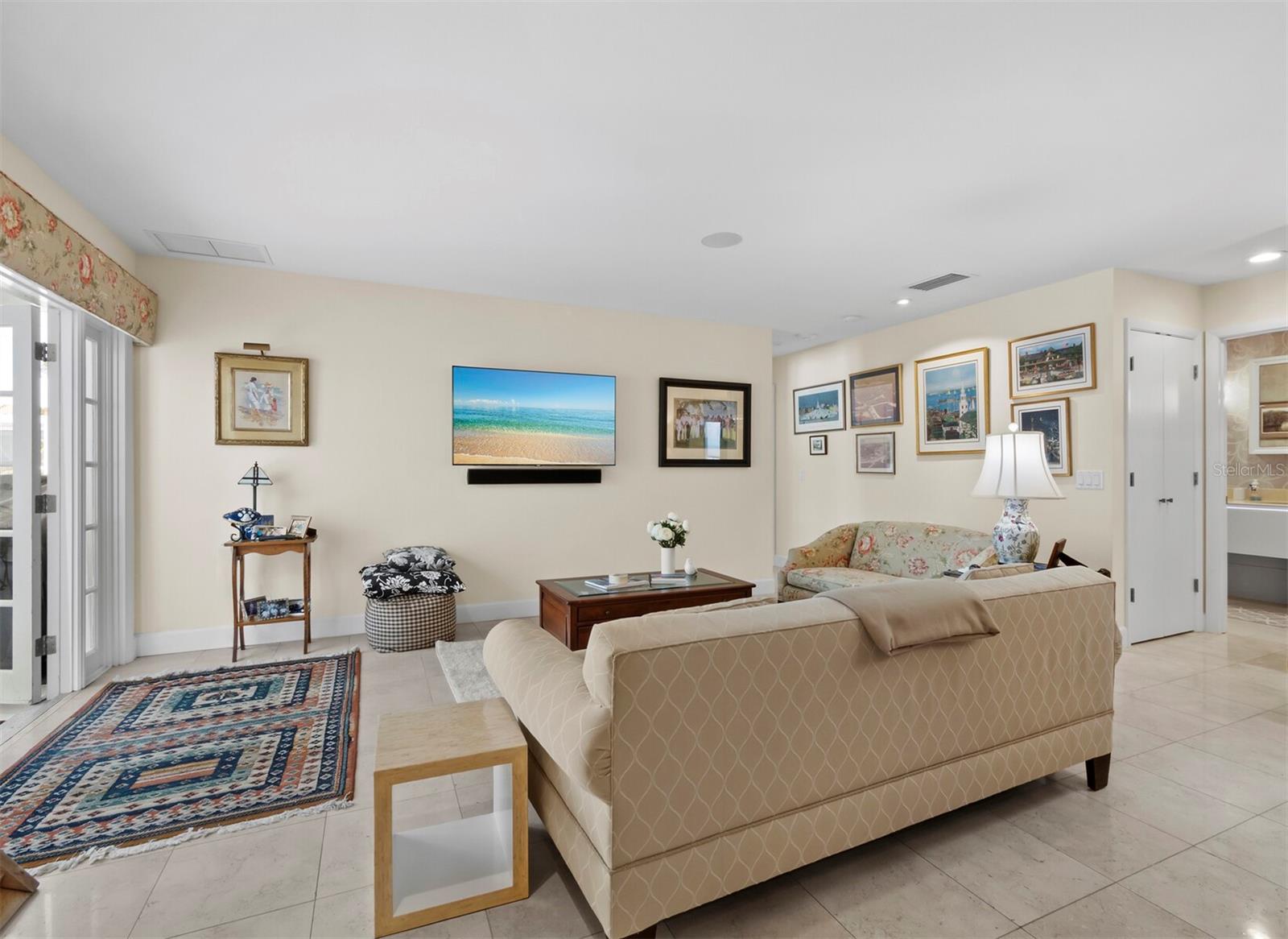 A4681977 Property Photo