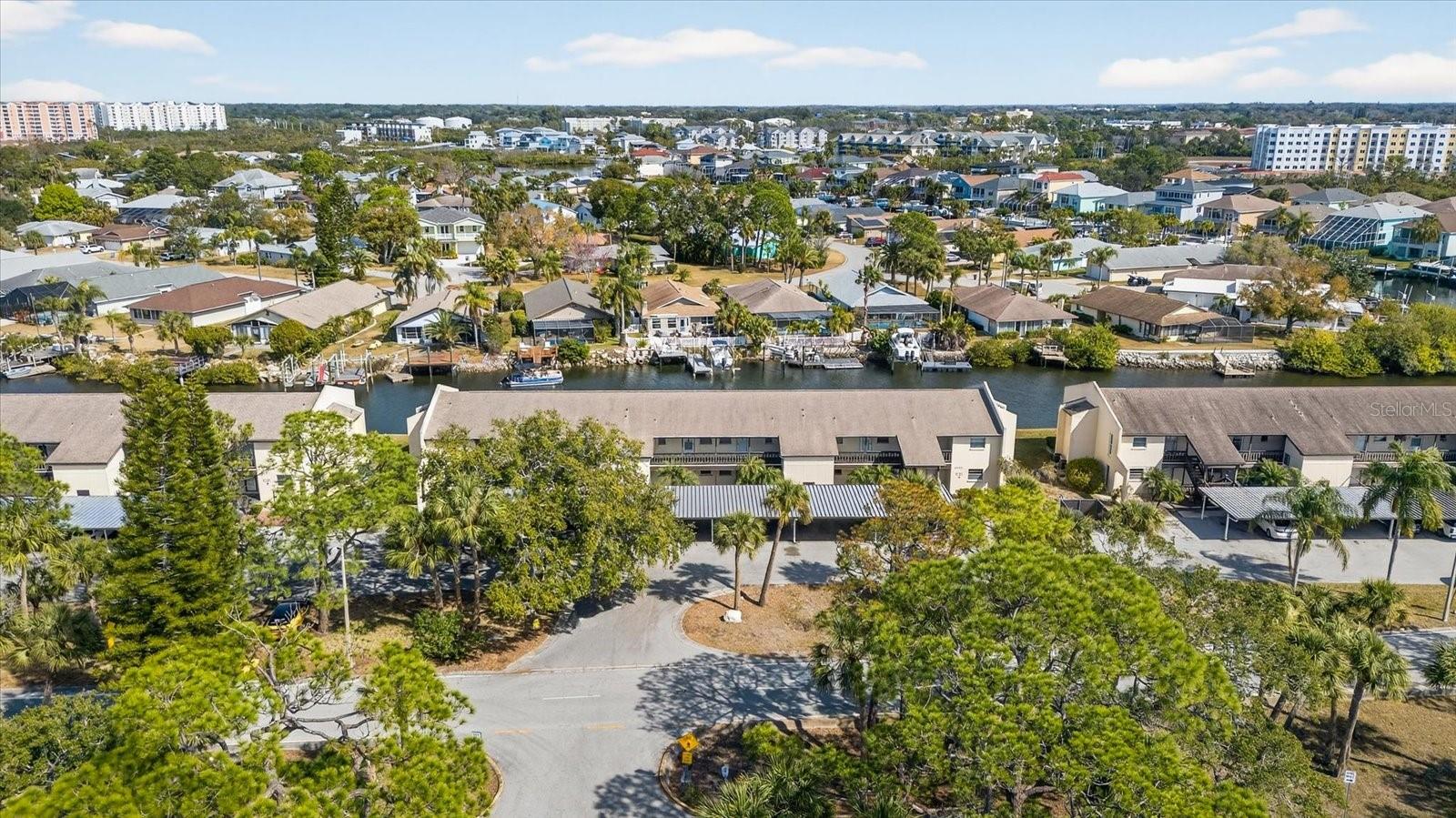 W7882873 Property Photo