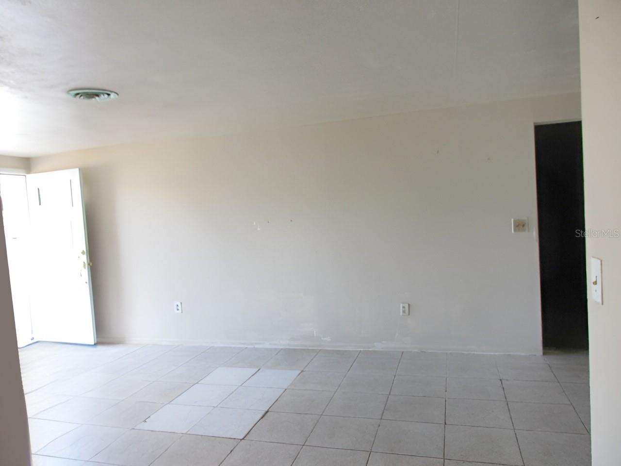 3024 WILLIAMSBURG ST, SARASOTA, FL, 34231