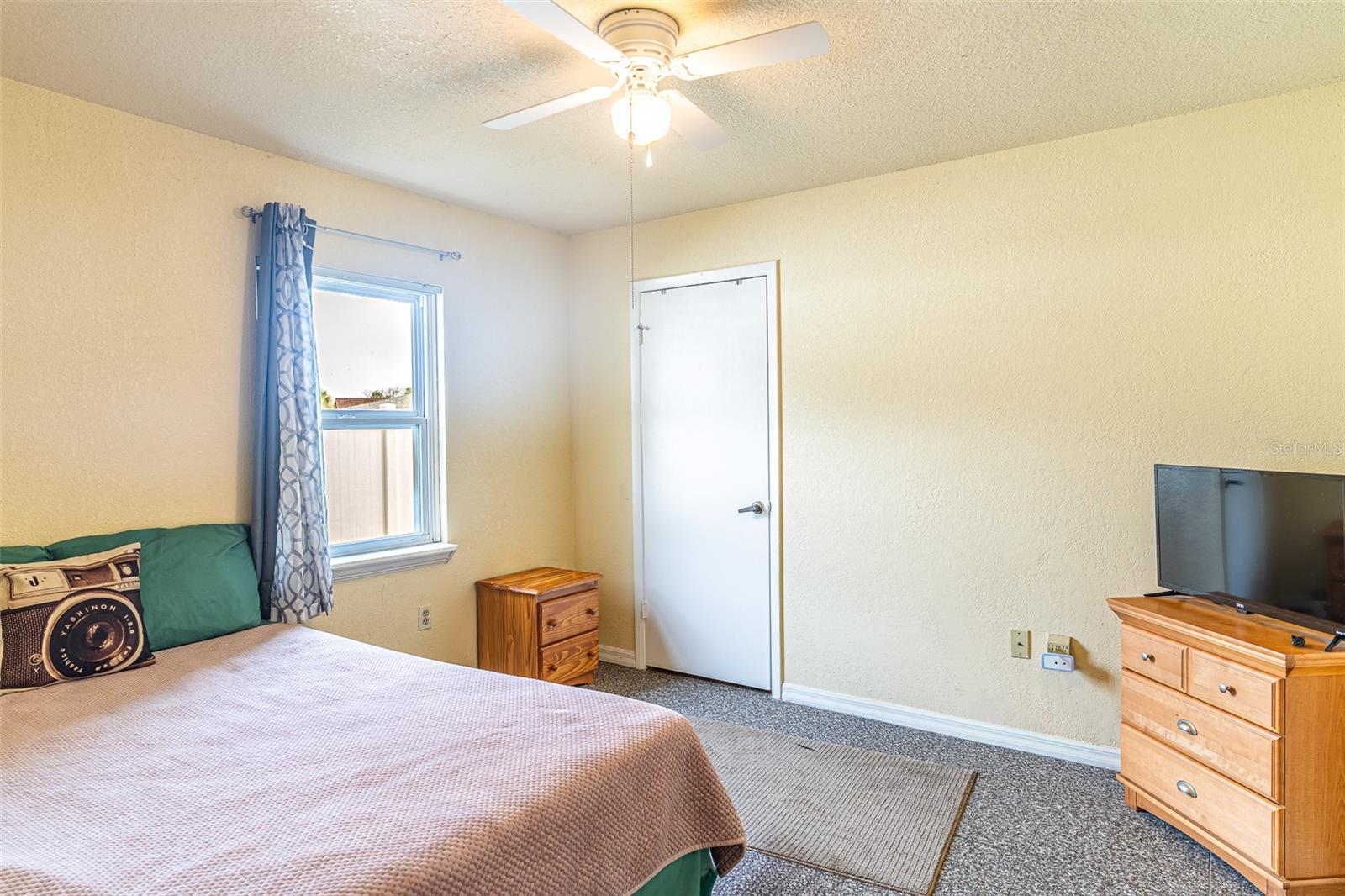 6544 CALUSA DR, LAKELAND, FL, 33813