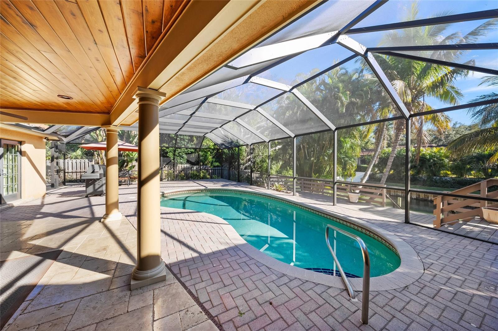 A4681996 Property Photo