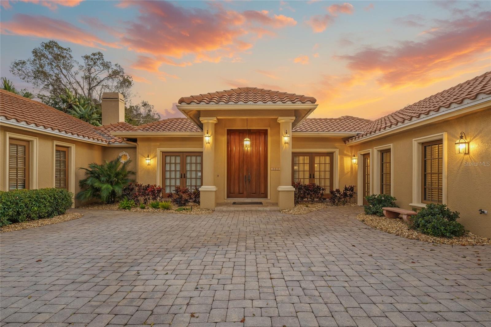 A4681996 Property Photo