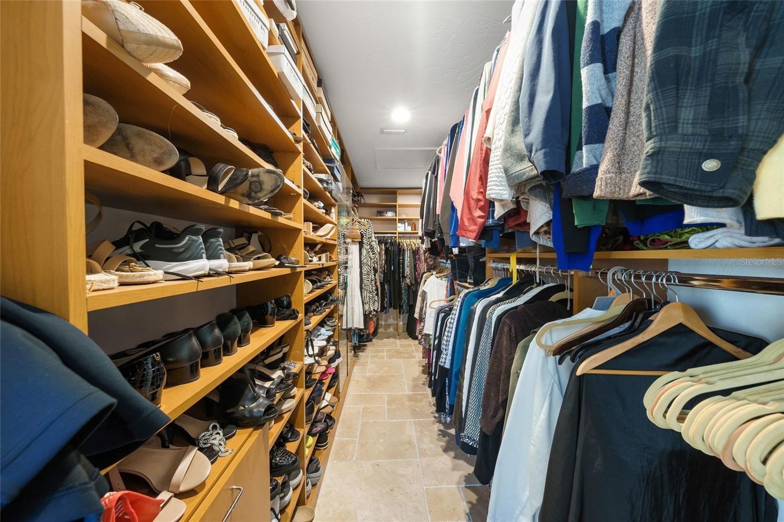 A4681996 Property Photo