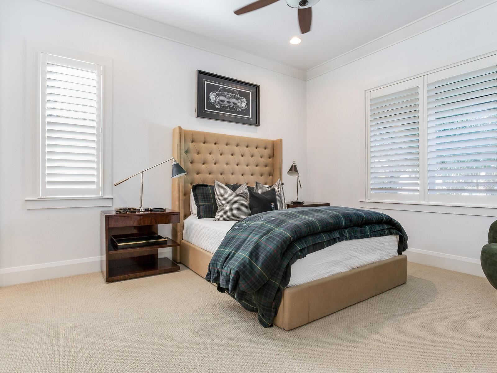 TB8474746 Property Photo