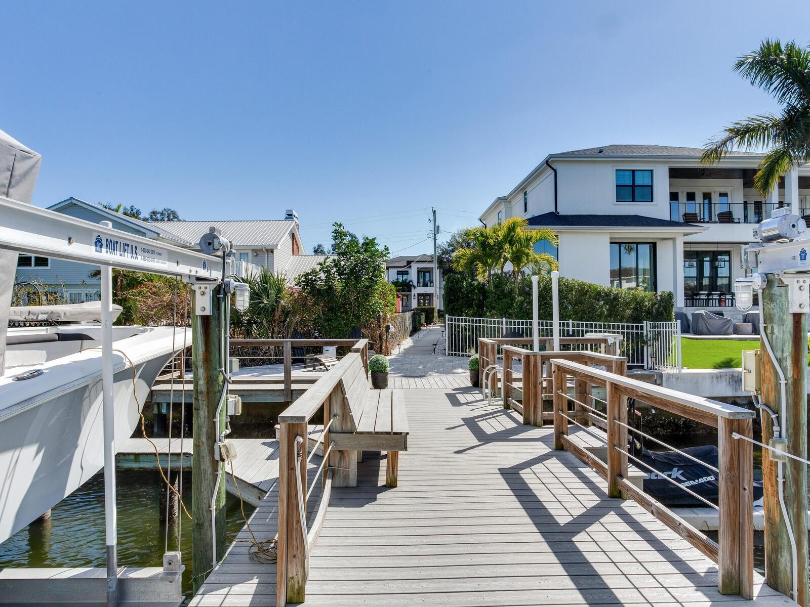 TB8474746 Property Photo