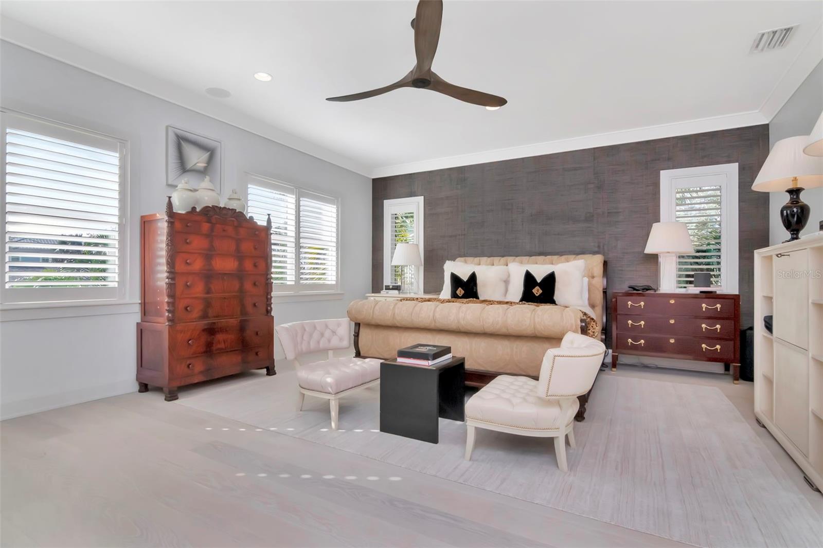 TB8474746 Property Photo