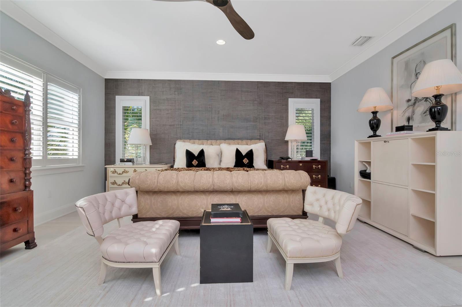 TB8474746 Property Photo