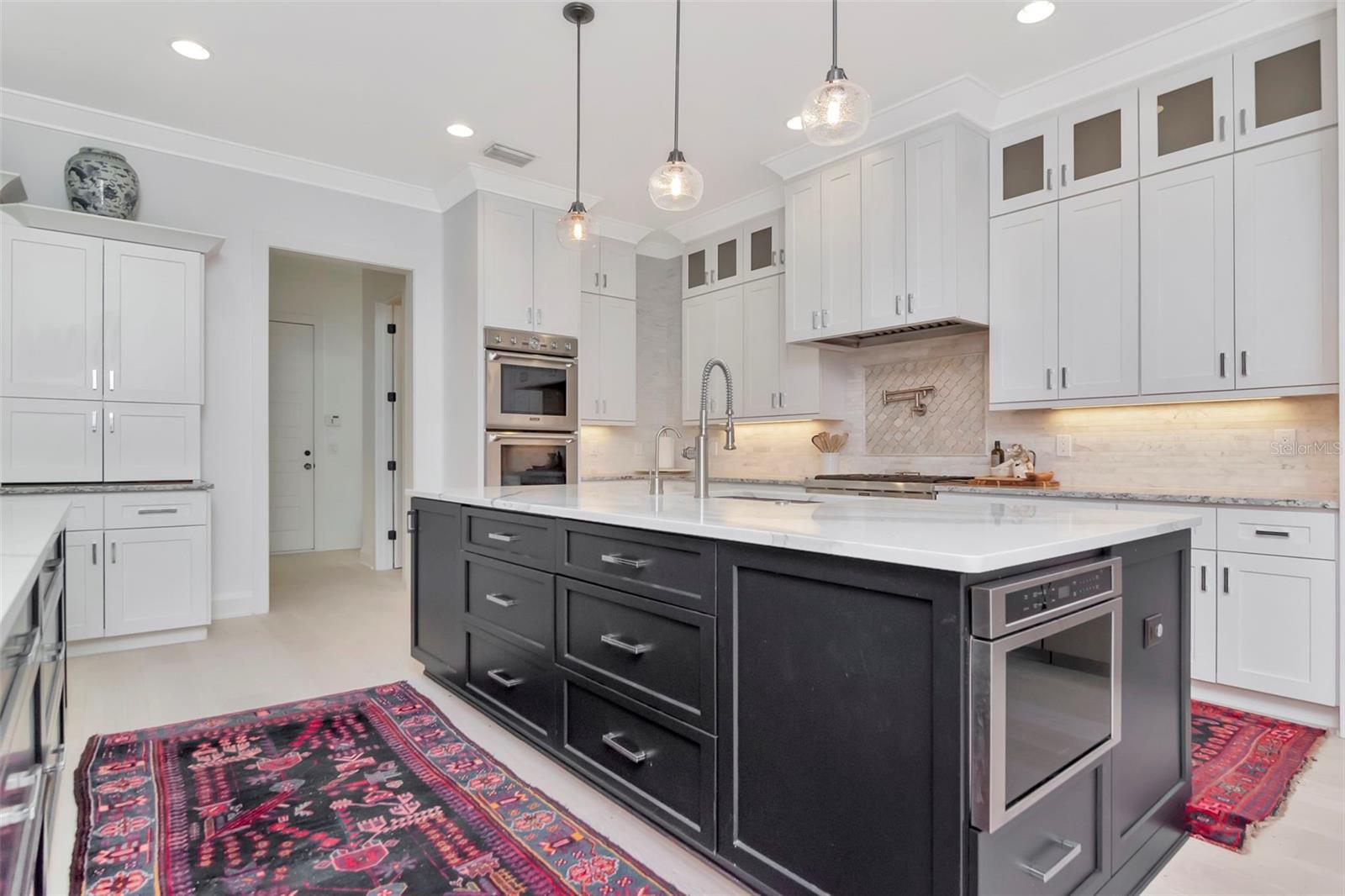 TB8474746 Property Photo