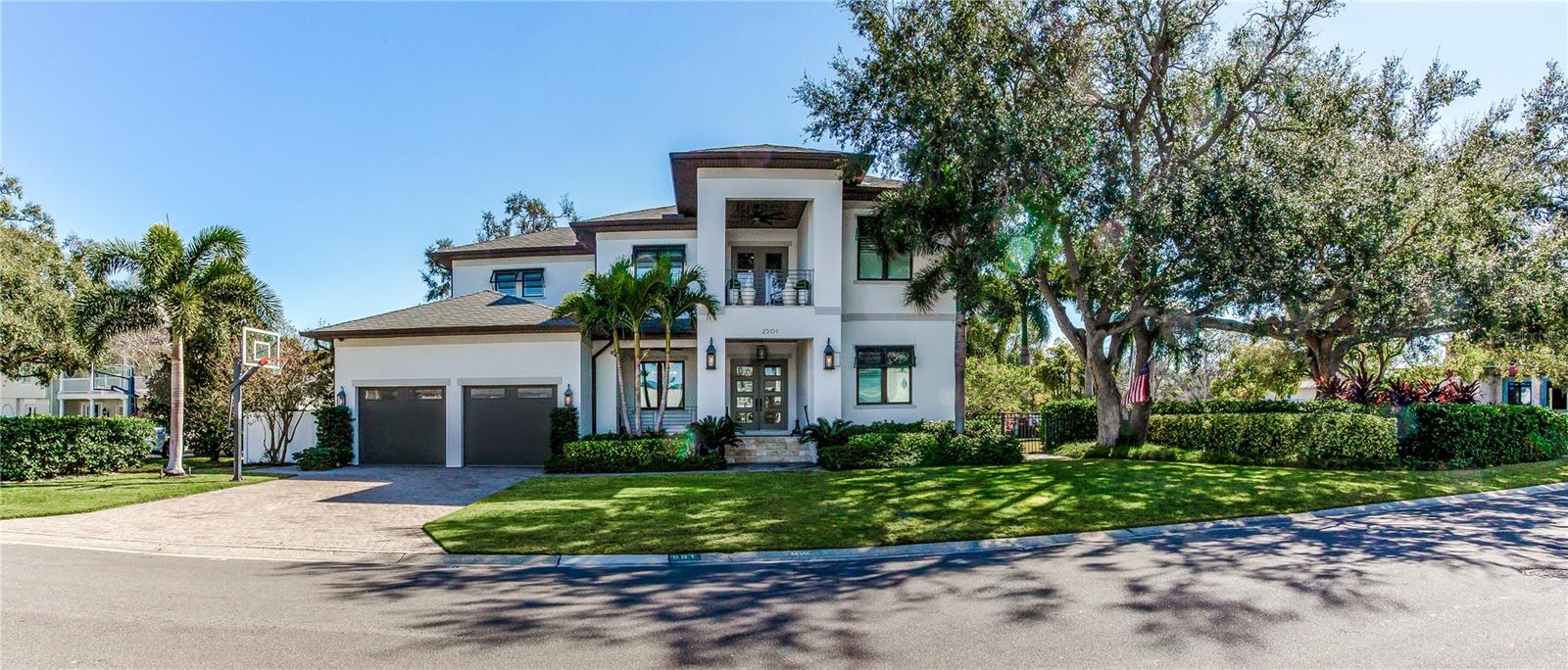 TB8474746 Property Photo