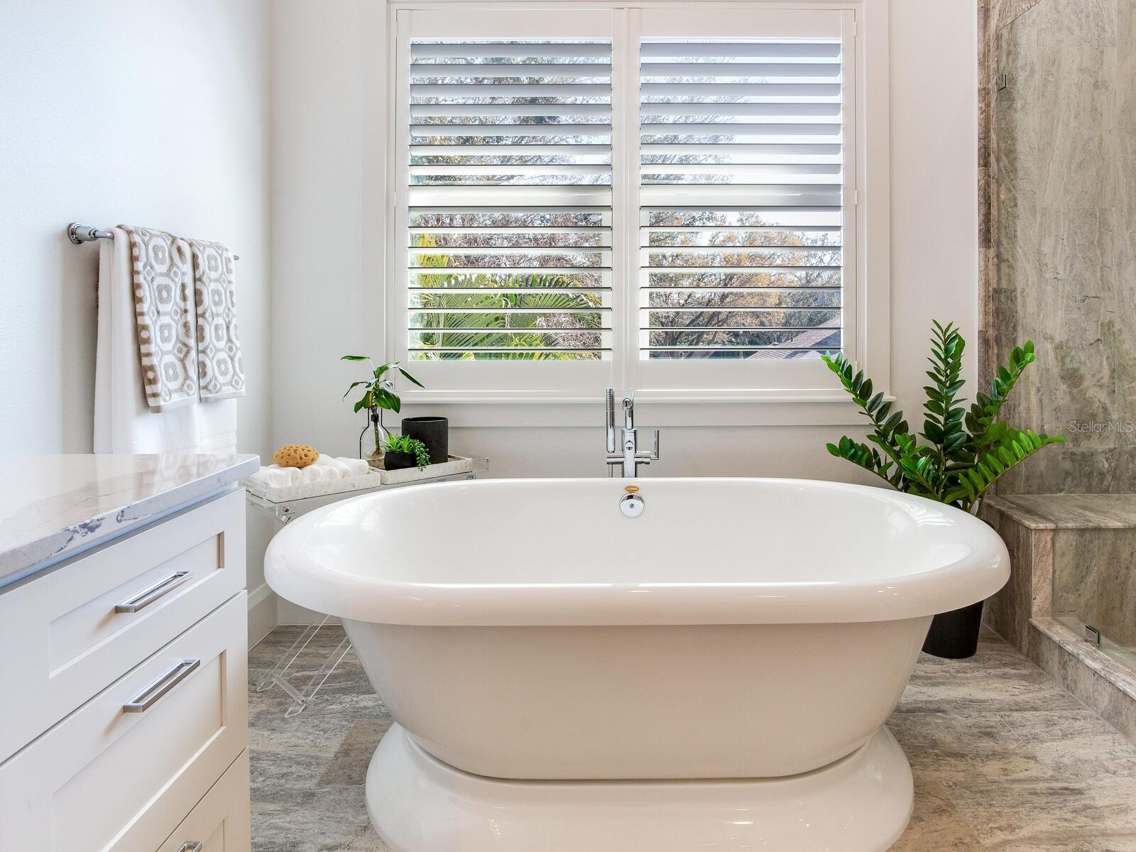 TB8474746 Property Photo