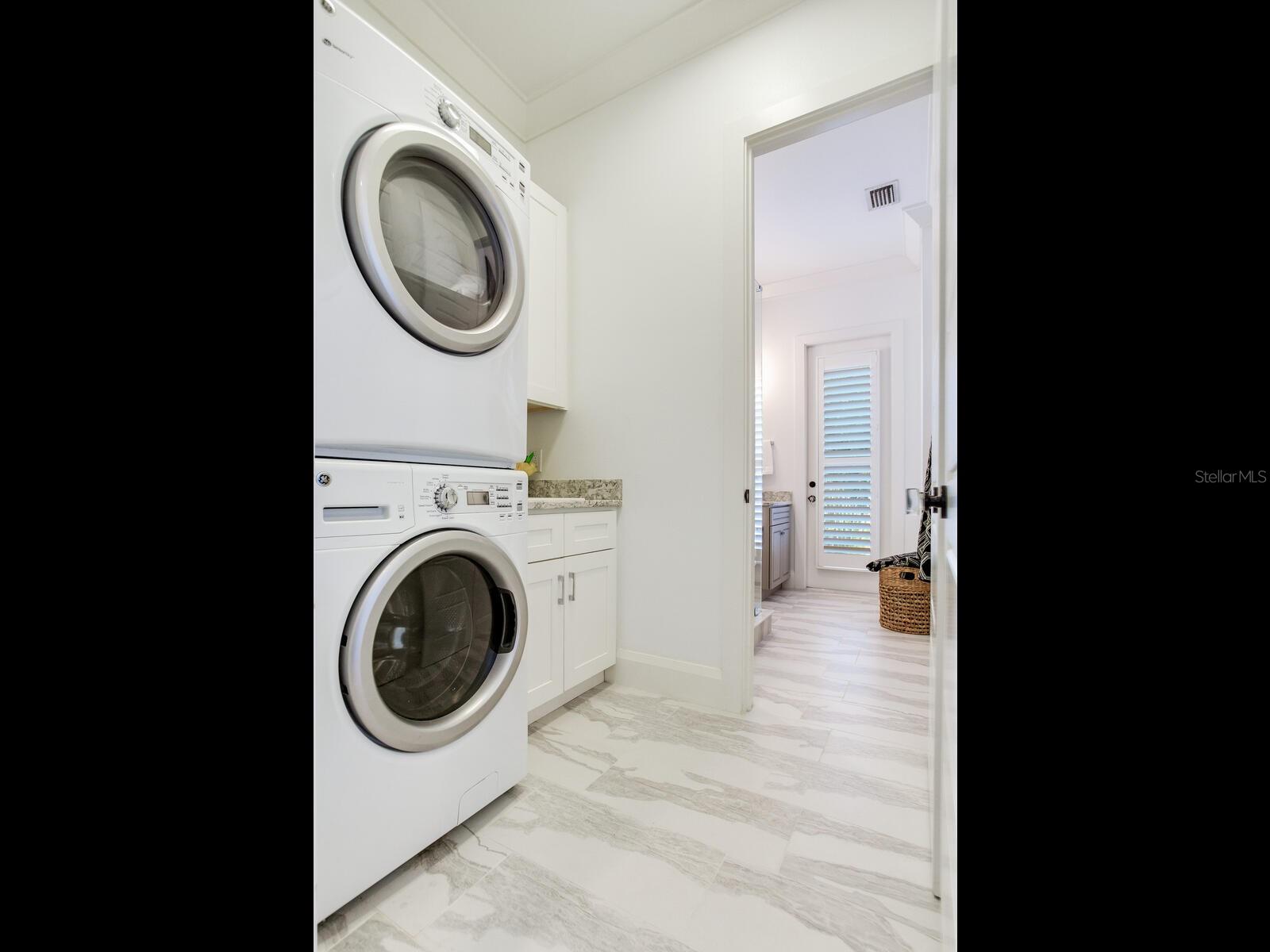 TB8474746 Property Photo