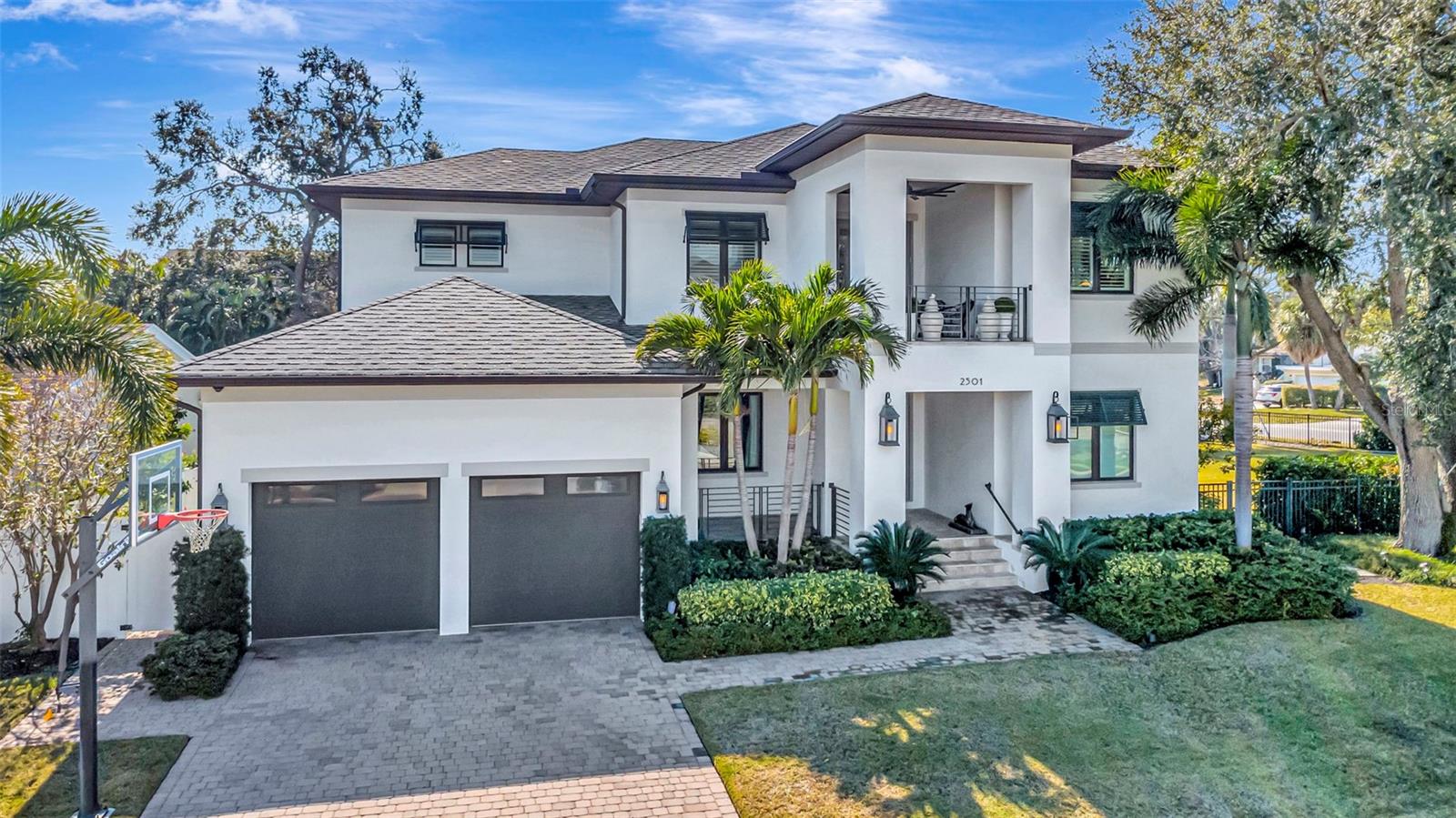 TB8474746 Property Photo