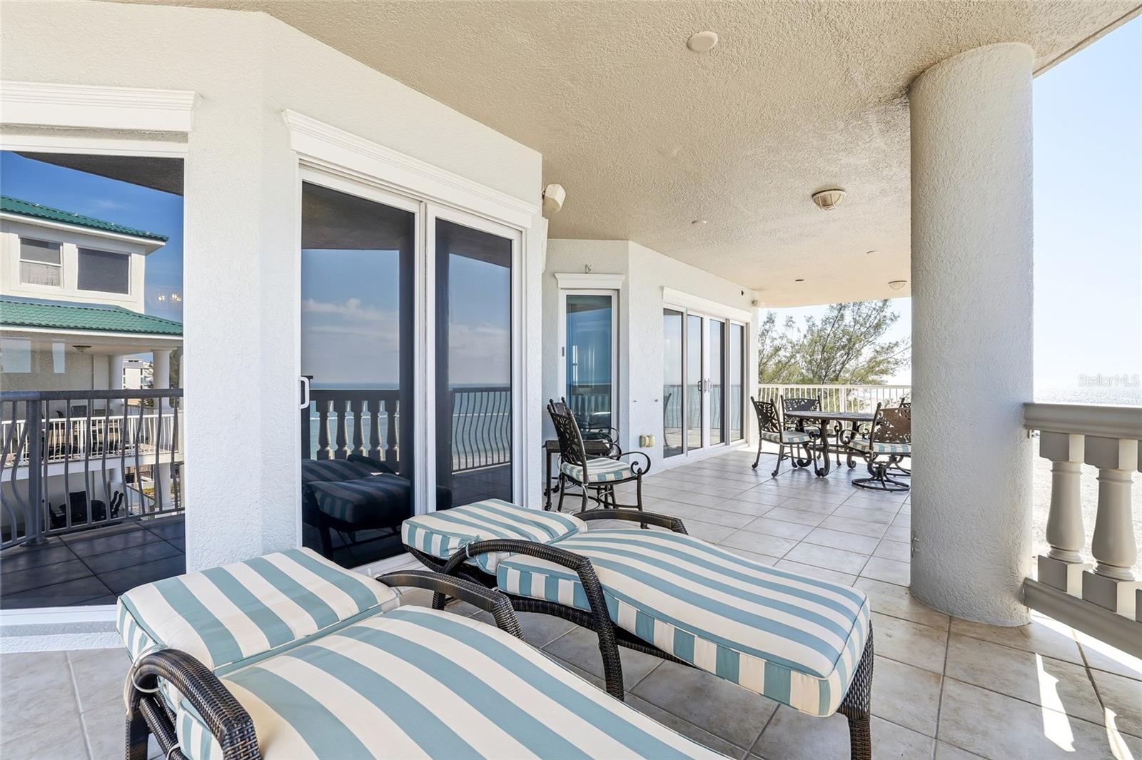 TB8474767 Property Photo