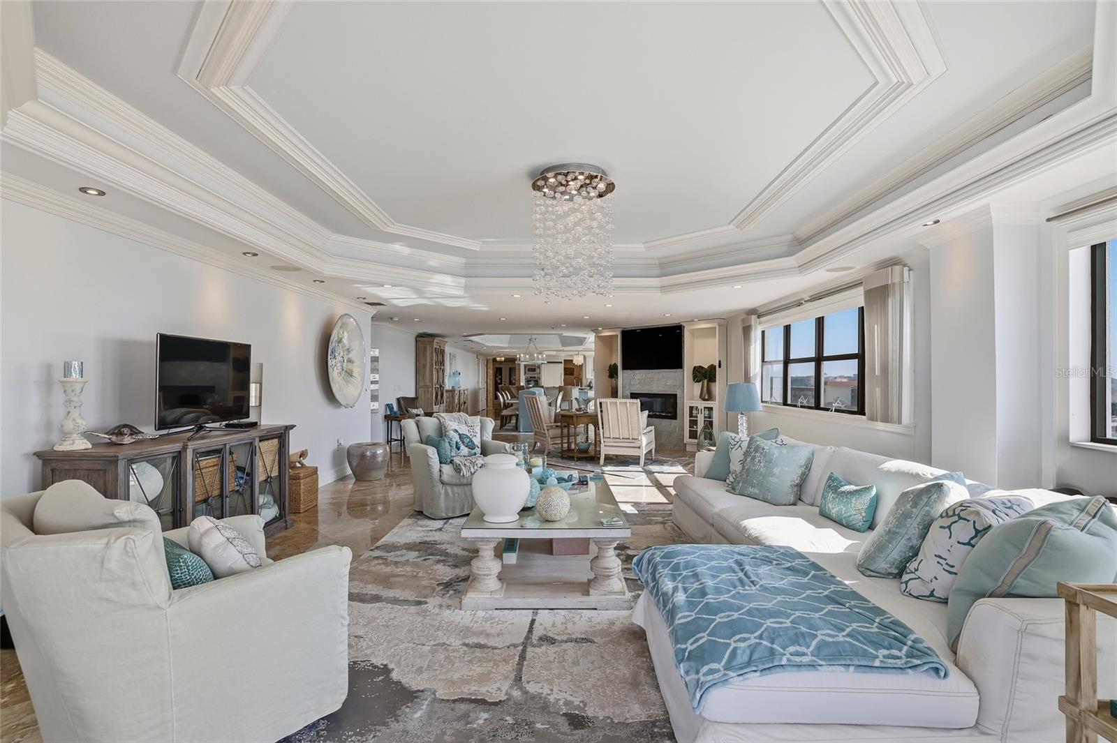 TB8474767 Property Photo