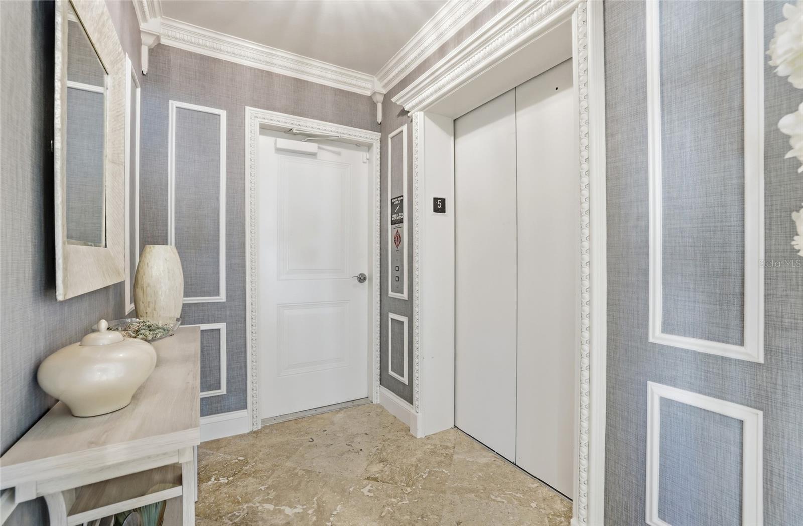 TB8474767 Property Photo