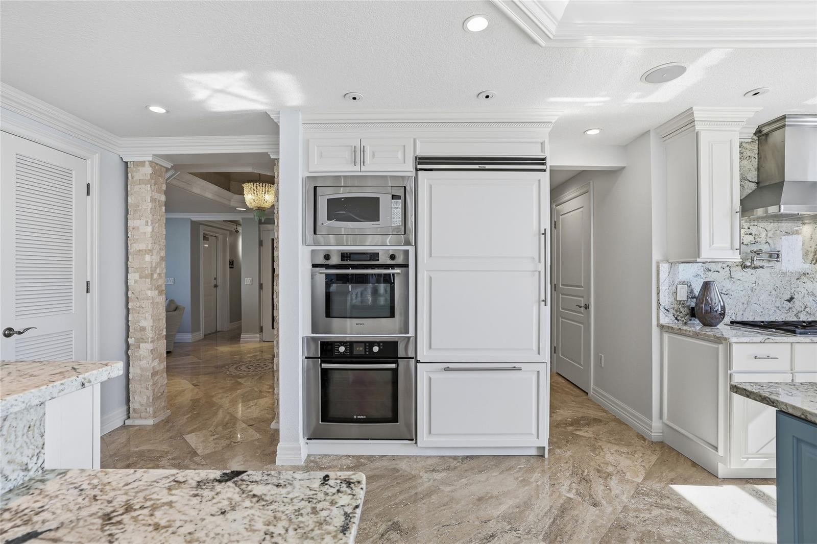 TB8474767 Property Photo