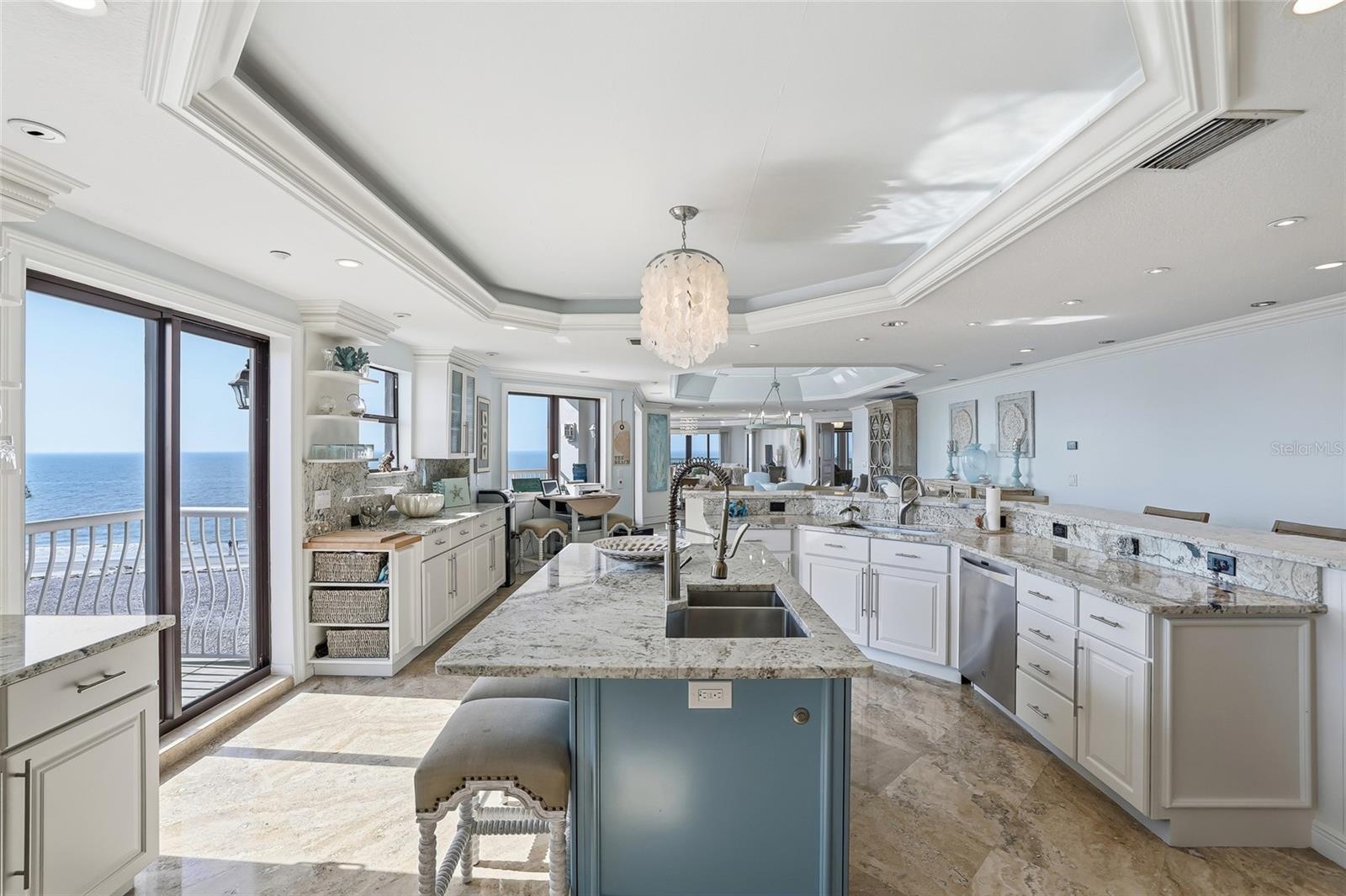 TB8474767 Property Photo