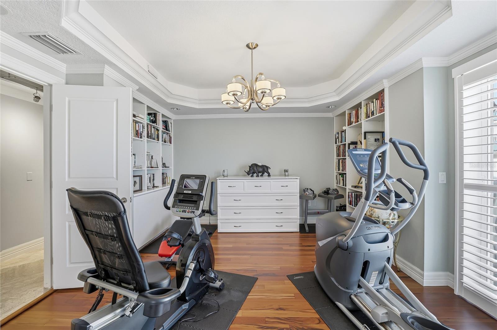 TB8474767 Property Photo