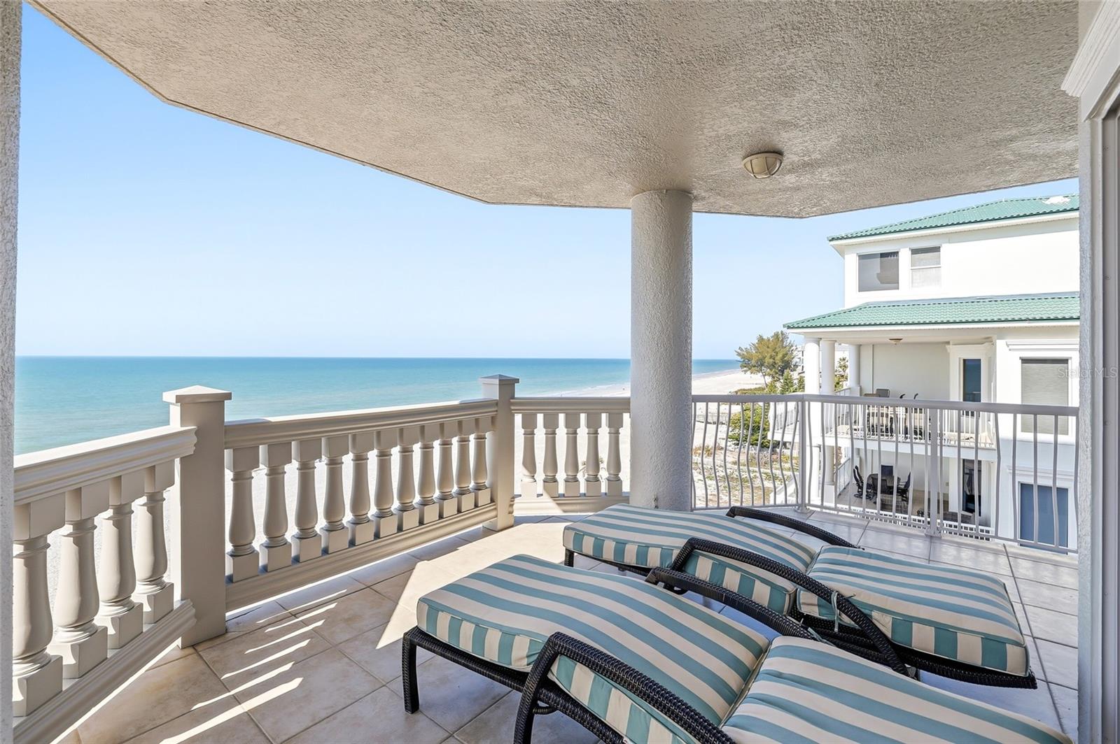 TB8474767 Property Photo