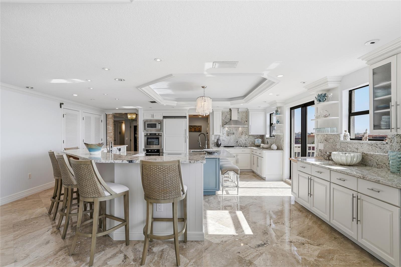 TB8474767 Property Photo