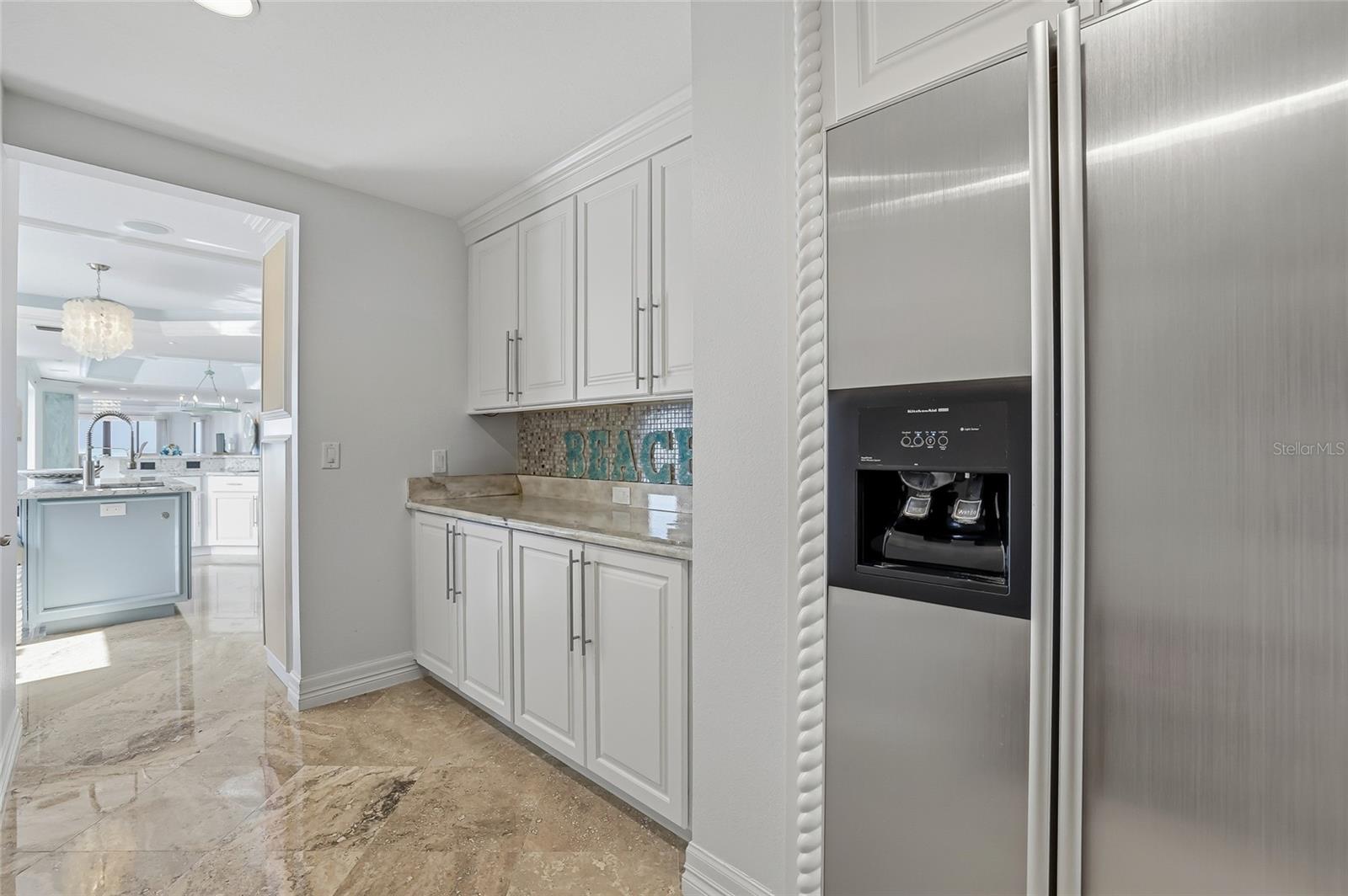 TB8474767 Property Photo