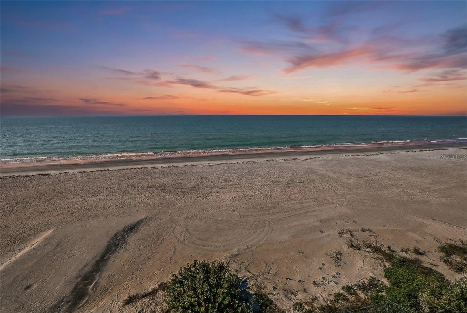 TB8474767 Property Photo