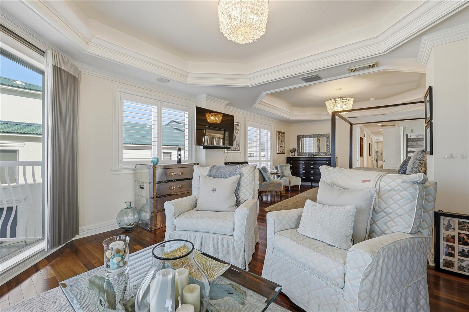 TB8474767 Property Photo