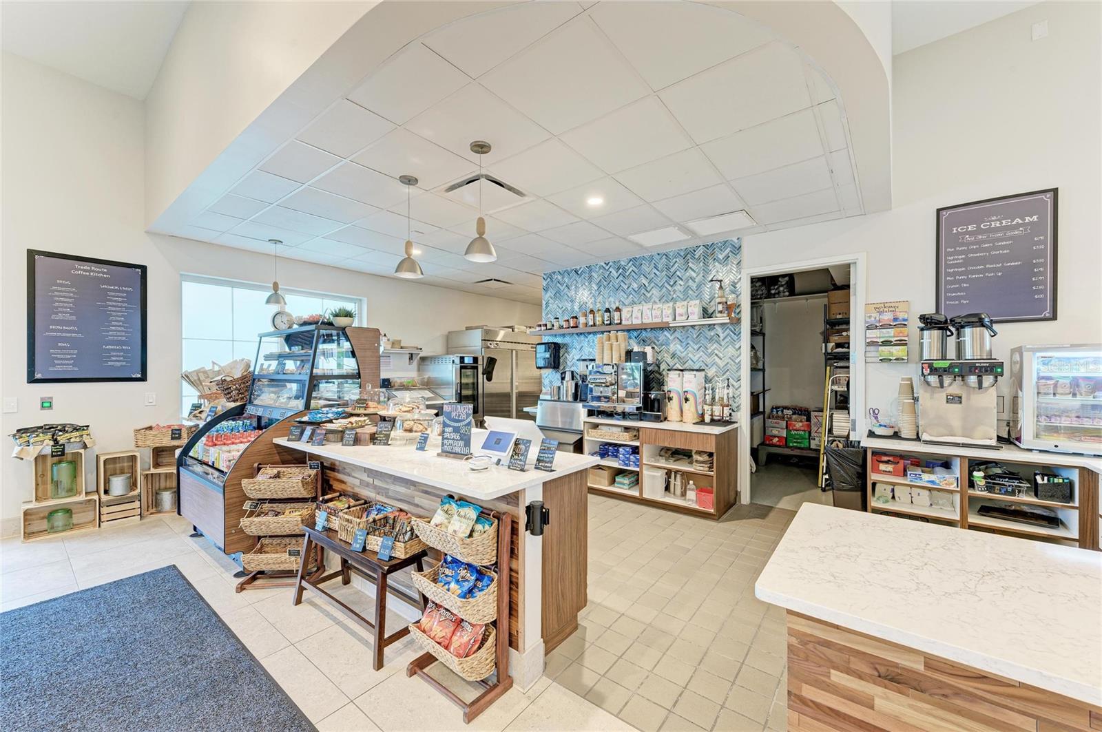 17725 ROOST PL, LAKEWOOD RANCH, FL, 34211