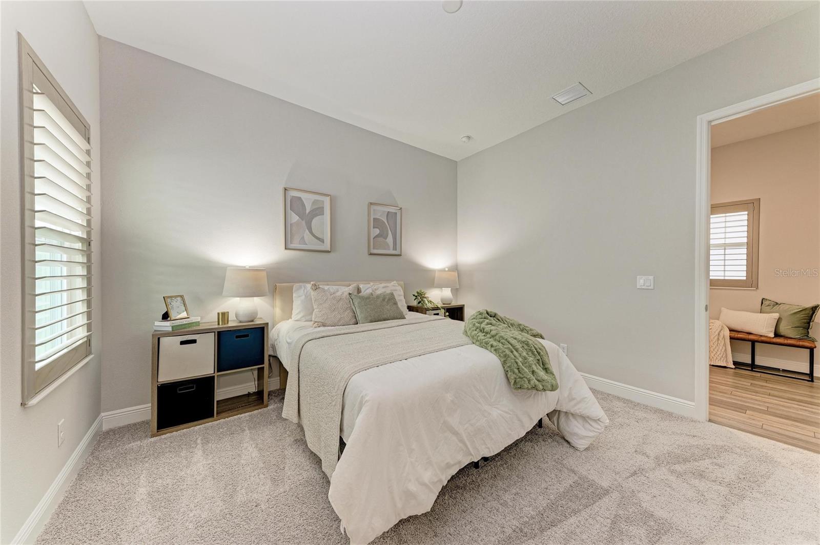 17725 ROOST PL, LAKEWOOD RANCH, FL, 34211