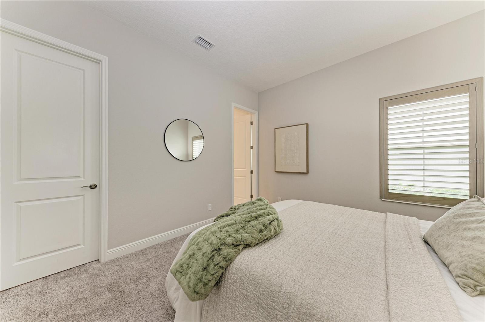 17725 ROOST PL, LAKEWOOD RANCH, FL, 34211