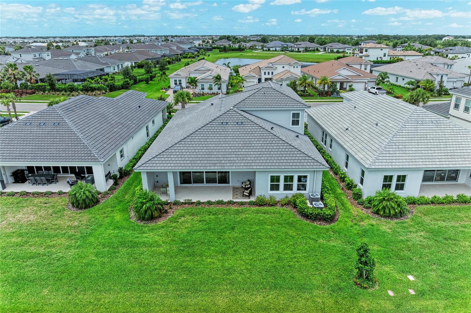 17725 ROOST PL, LAKEWOOD RANCH, FL, 34211