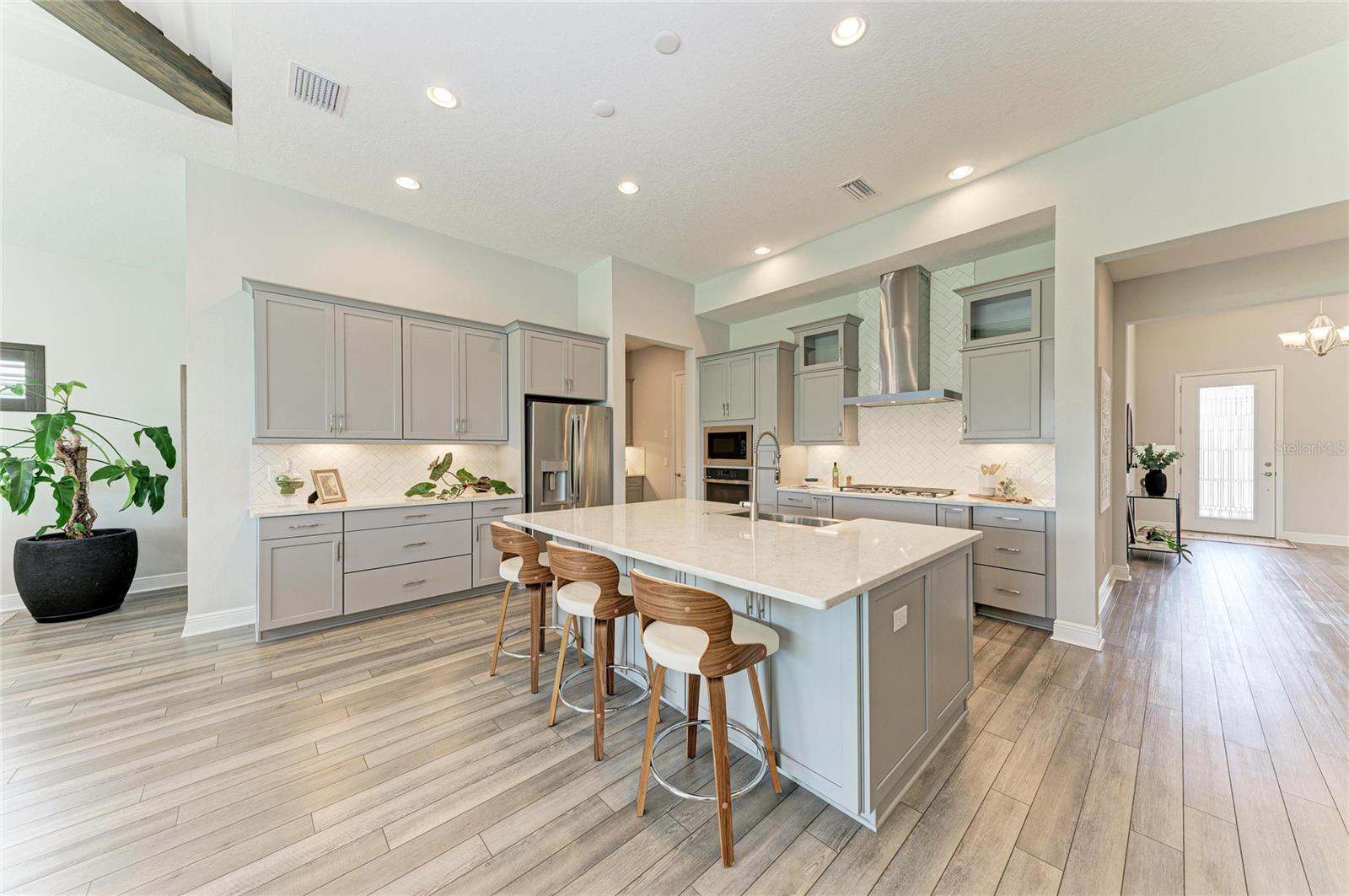 17725 ROOST PL, LAKEWOOD RANCH, FL, 34211