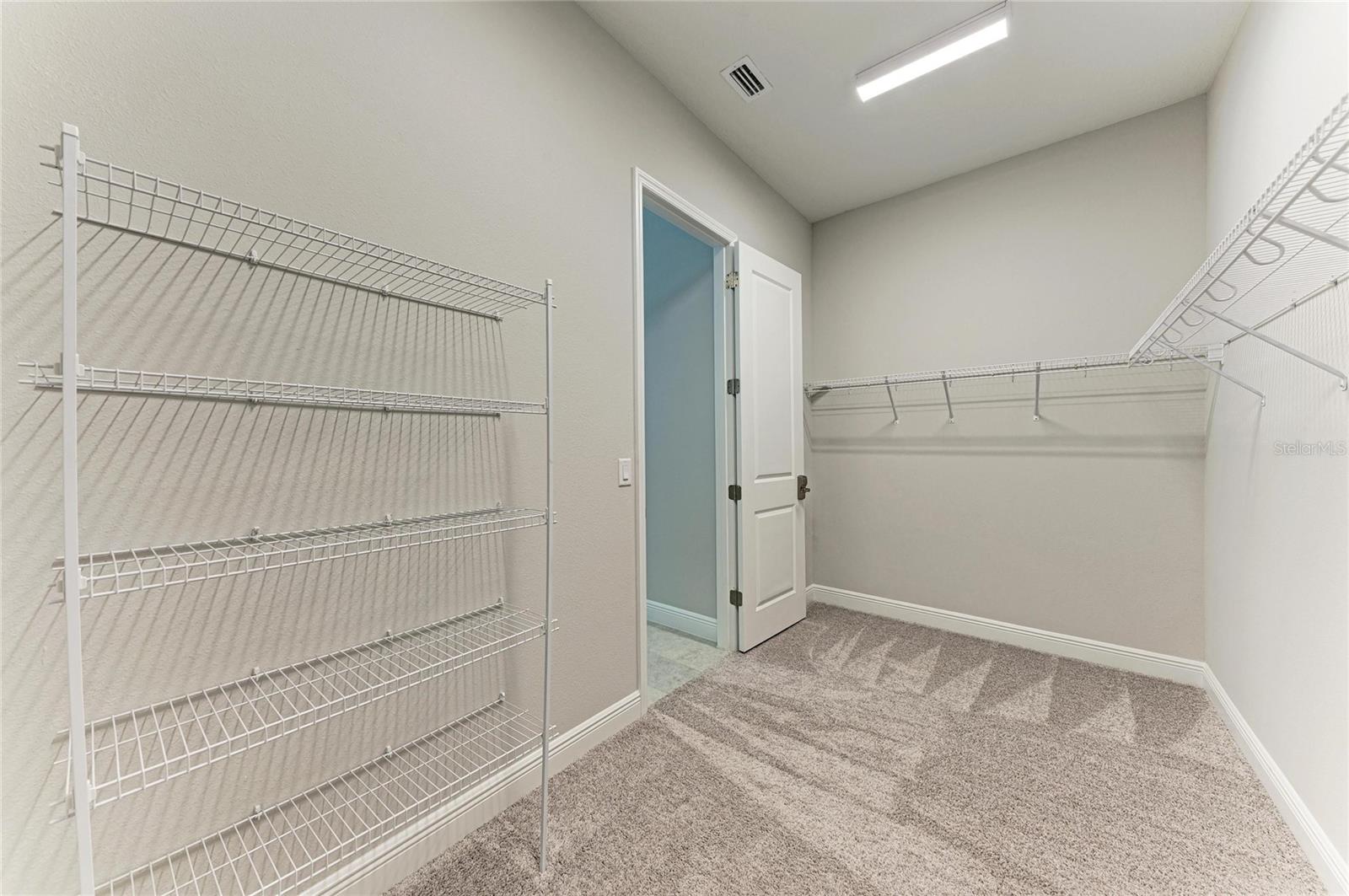 17725 ROOST PL, LAKEWOOD RANCH, FL, 34211