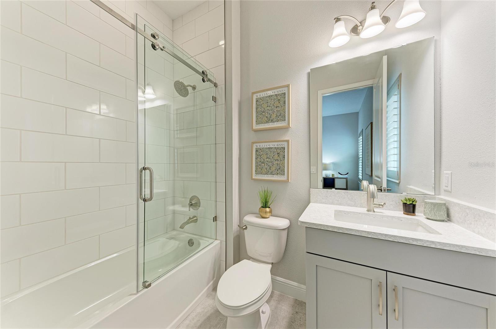 17725 ROOST PL, LAKEWOOD RANCH, FL, 34211