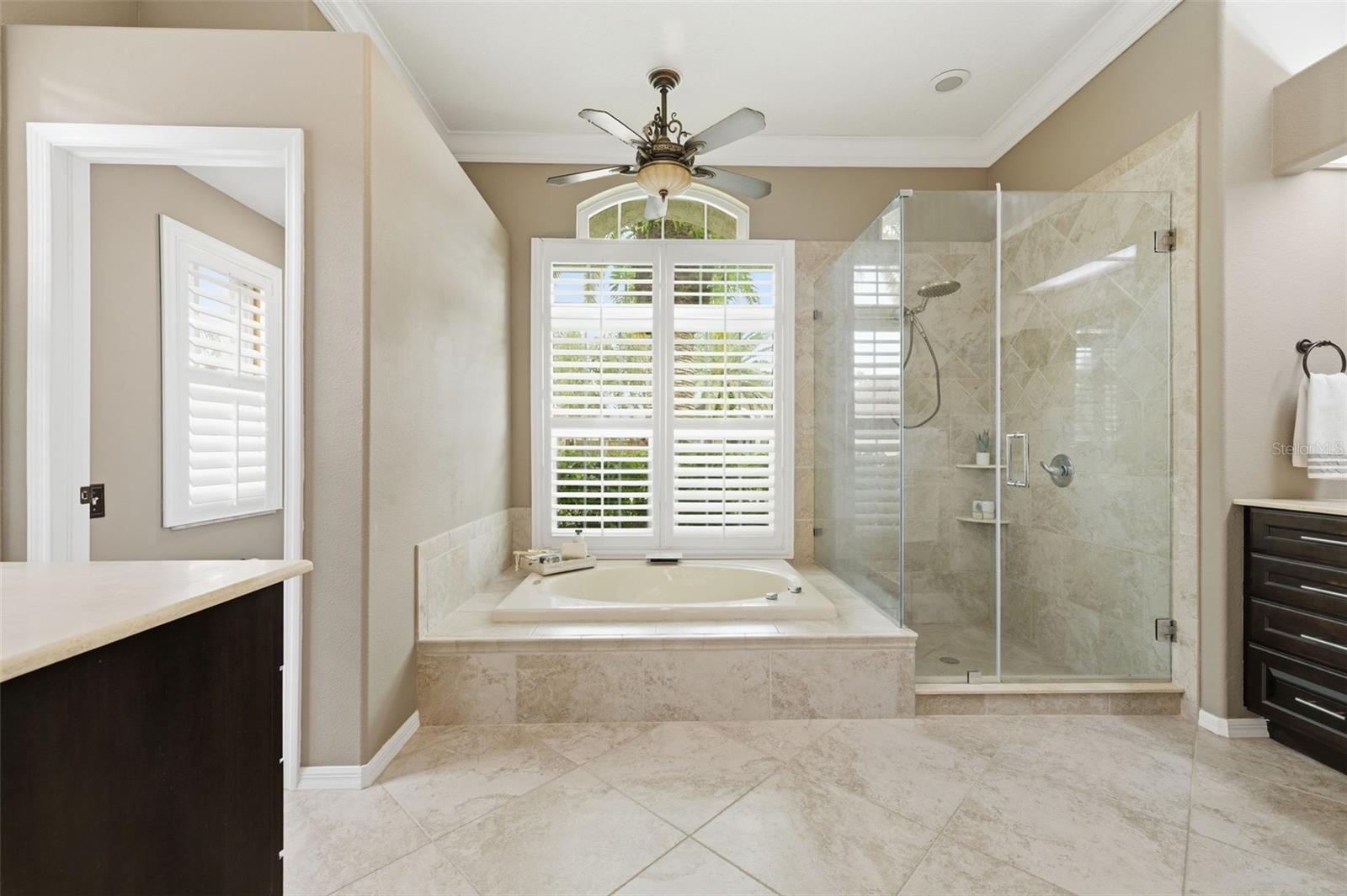 11909 MIDDLEBURY DR, TAMPA, FL, 33626