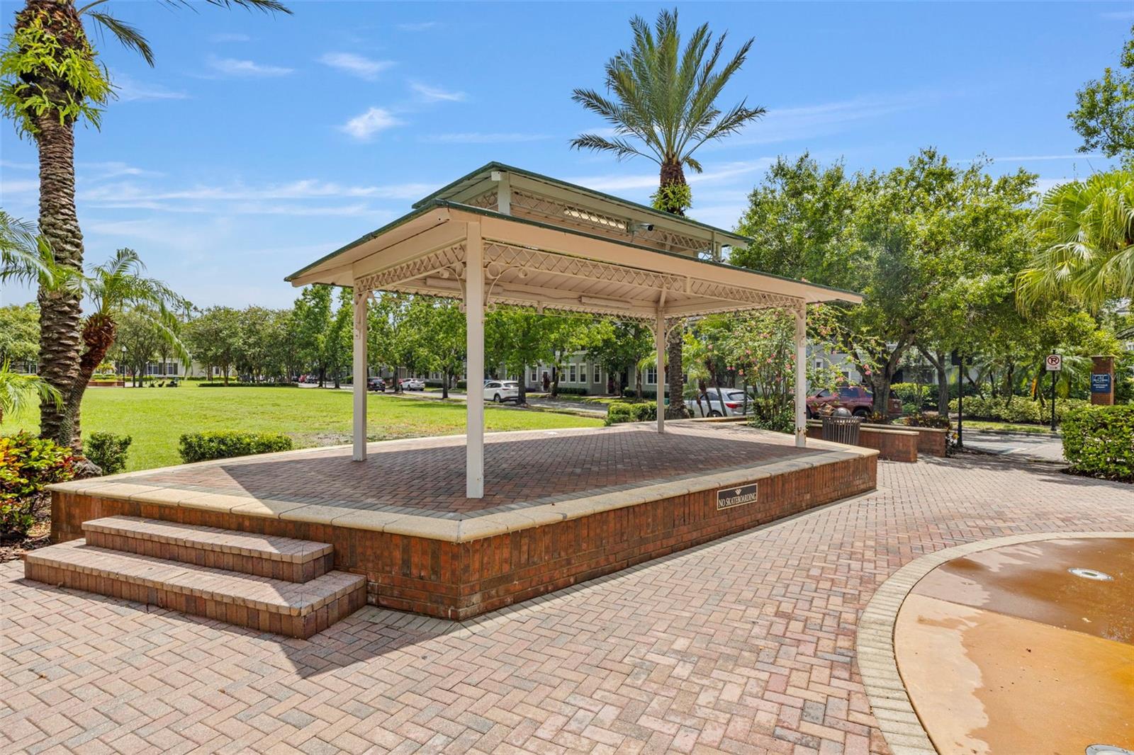 11909 MIDDLEBURY DR, TAMPA, FL, 33626