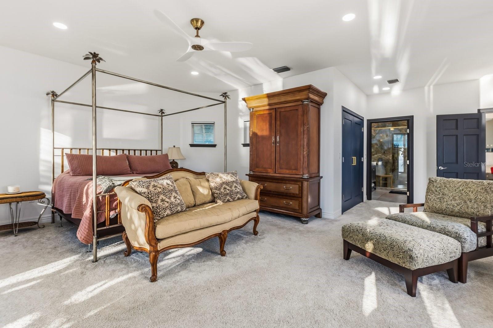 O6381349 Property Photo